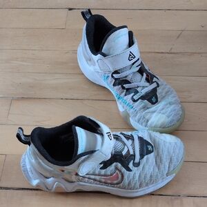 Kids' Nike Giannis Immortality "Force Field" basketball shoes